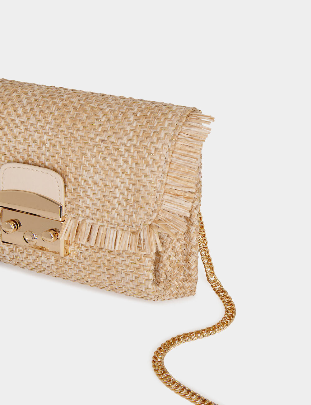 BOLSO TRENZADO CON FLECOS ARENA MUJER MORGAN 241-2ROMEPA