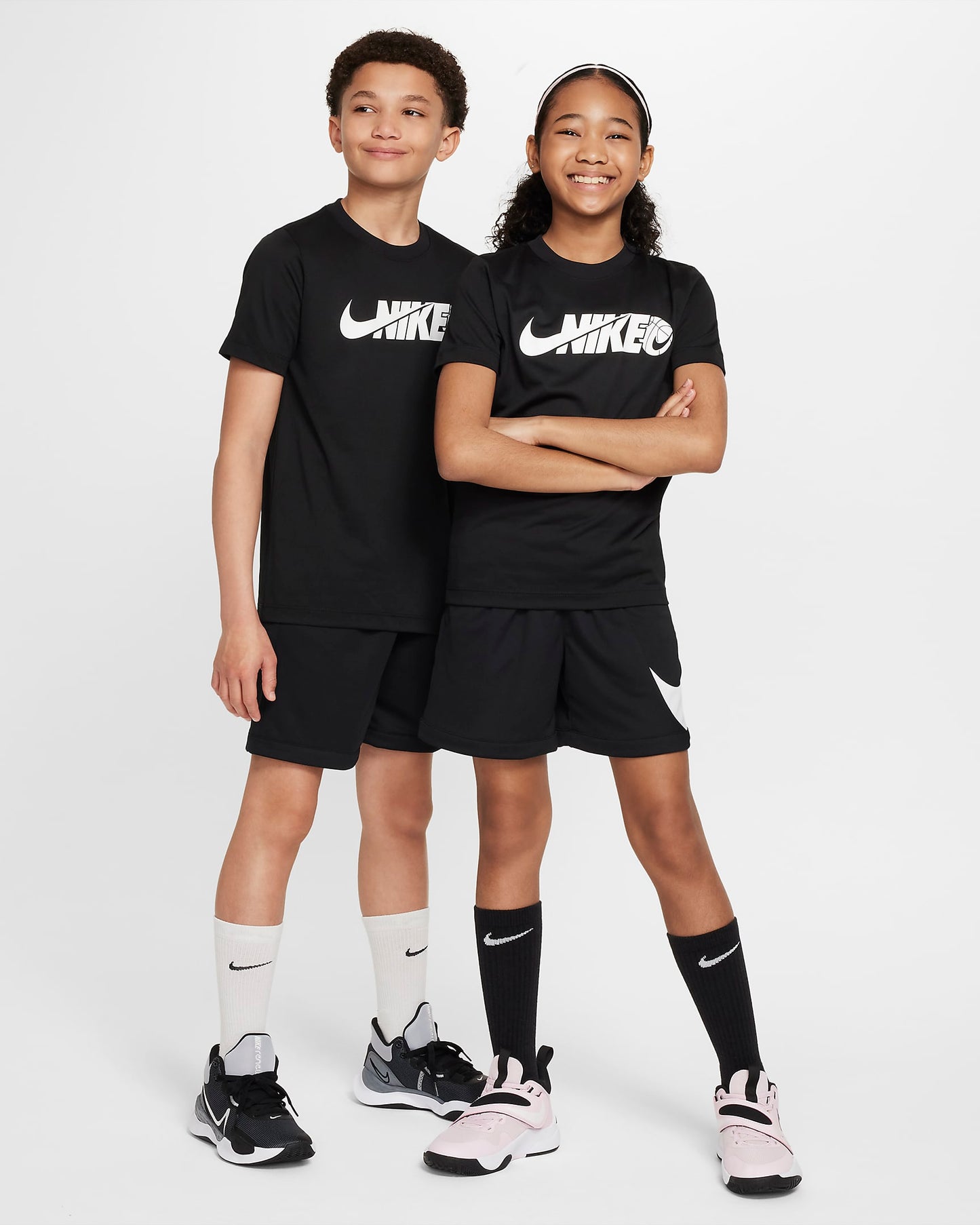 PANTALÓN CORTO NIKE NIÑO FV0269