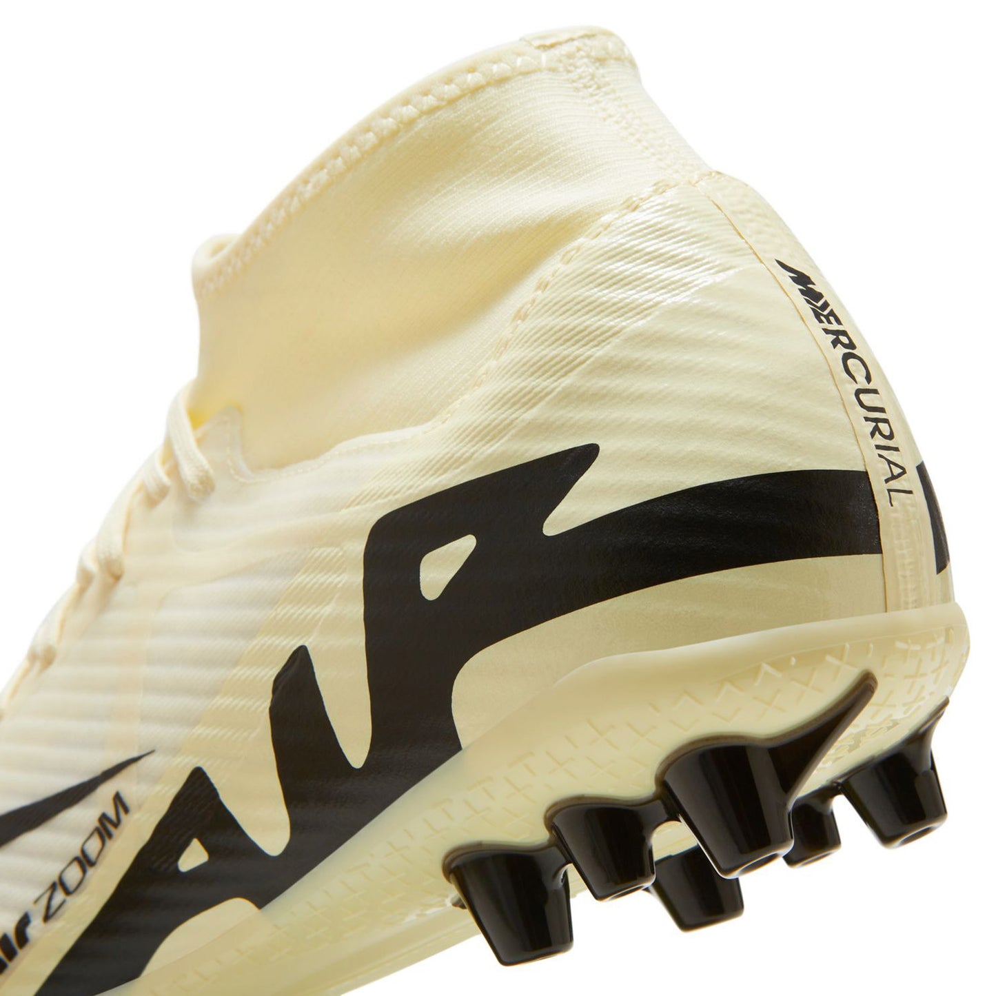 BOTAS DE TACOS NIKE ZOOM SUPERFLY 9 ACADEMY AG DJ5622