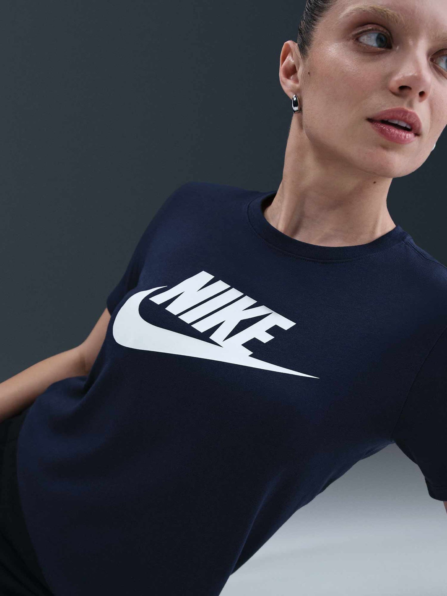CAMISETA NIKE MUJER DX7906