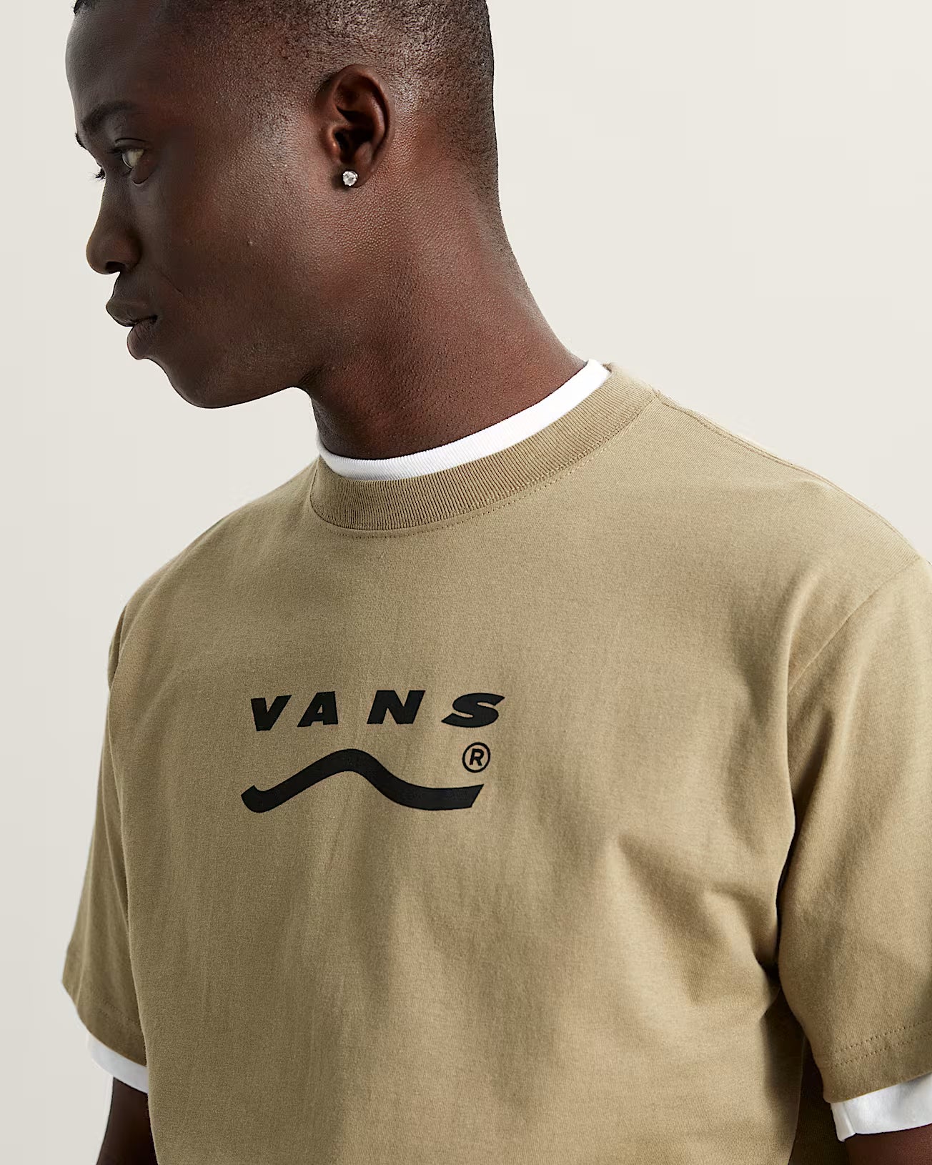 CAMISETA HOMBRE VANS DETERMINED VN000PEYFOD