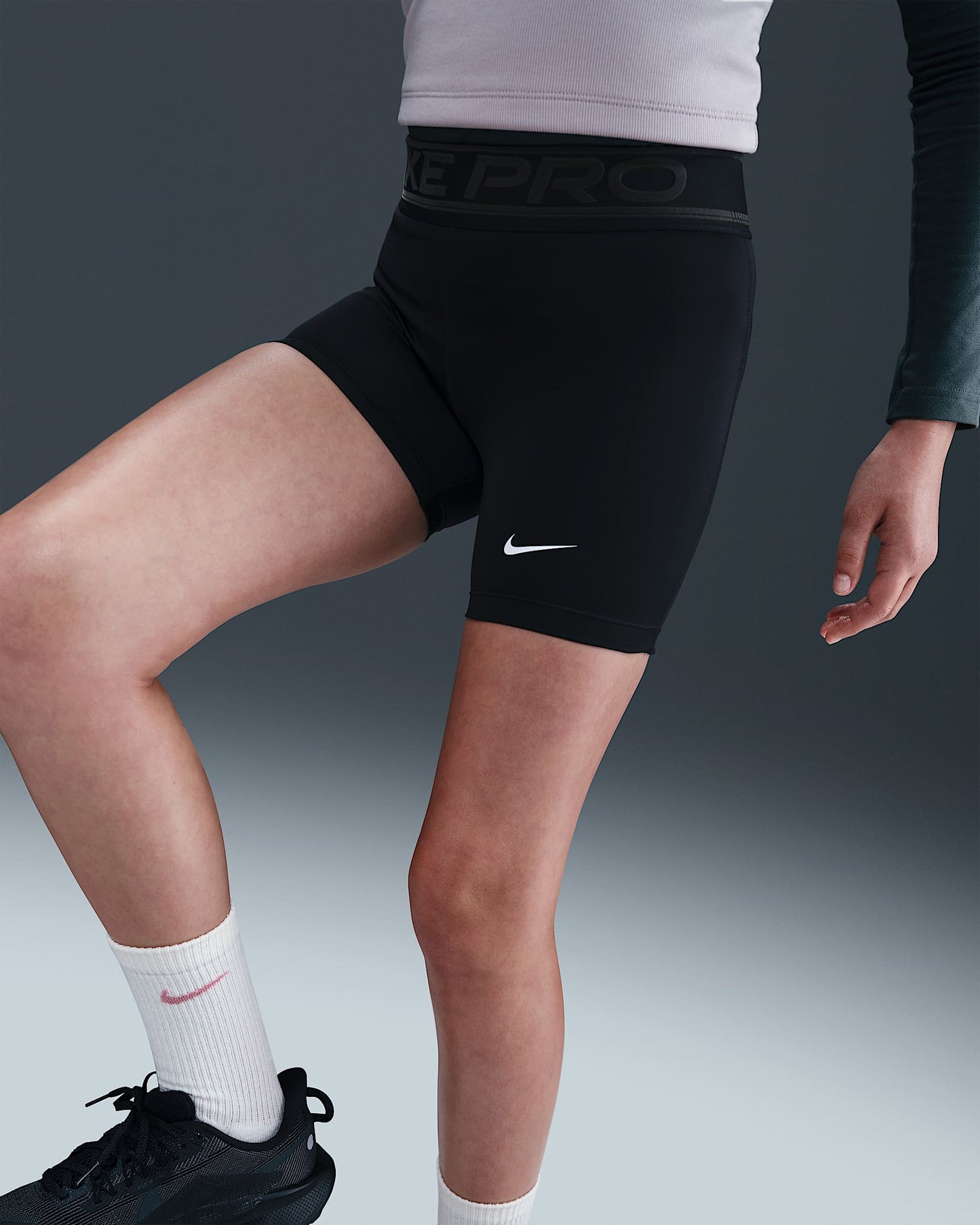 PANTALON CORTO NIÑA NIKE PRO HQ9306