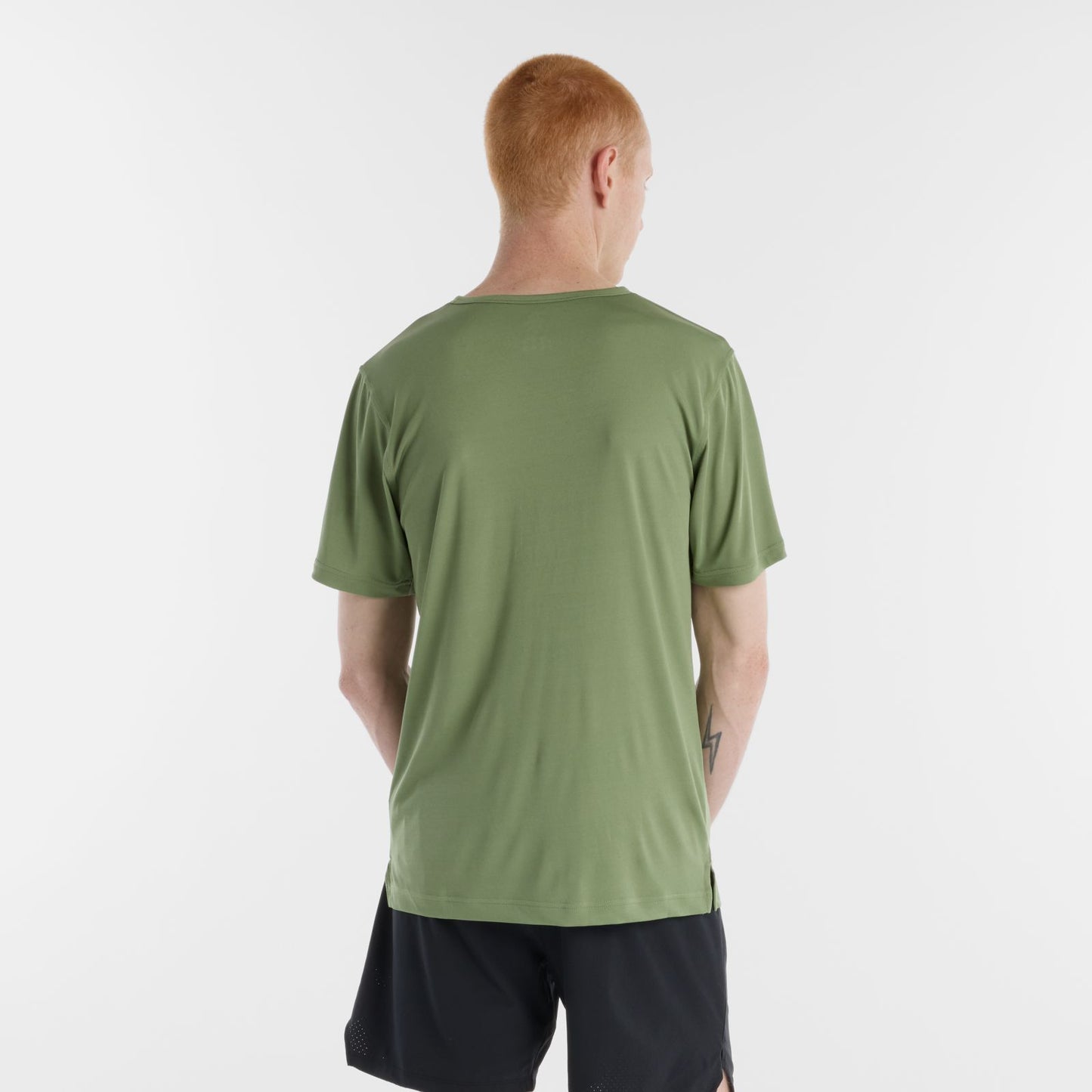 Camiseta New Balance Hombre Sport Essentials Utility MT6100U4