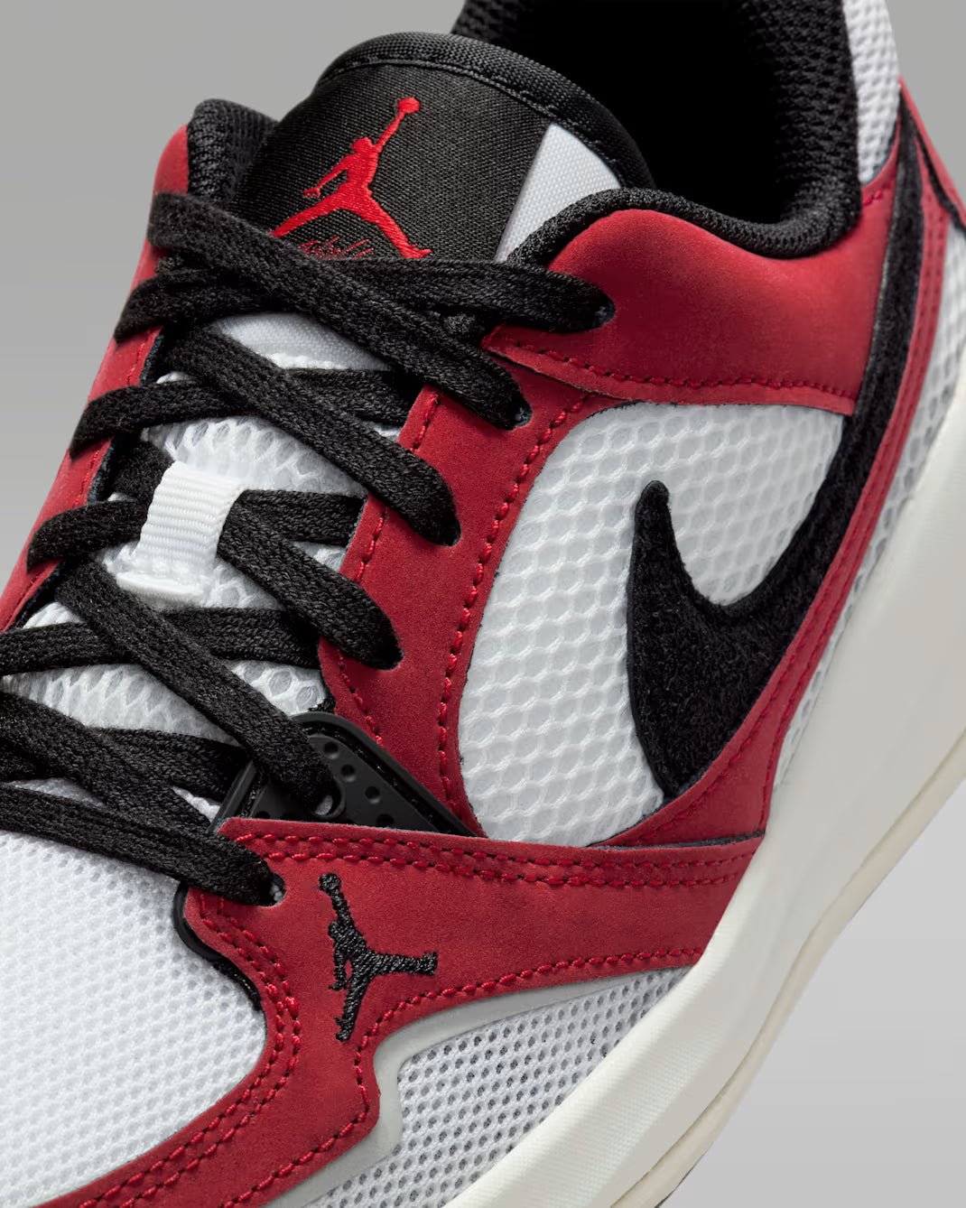 ZAPATILLAS NIÑO JORDAN CMFT ERA HQ0506-106