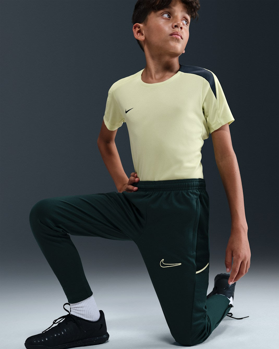 PANTALON NIÑO NIKE ACADEMY HJ3720
