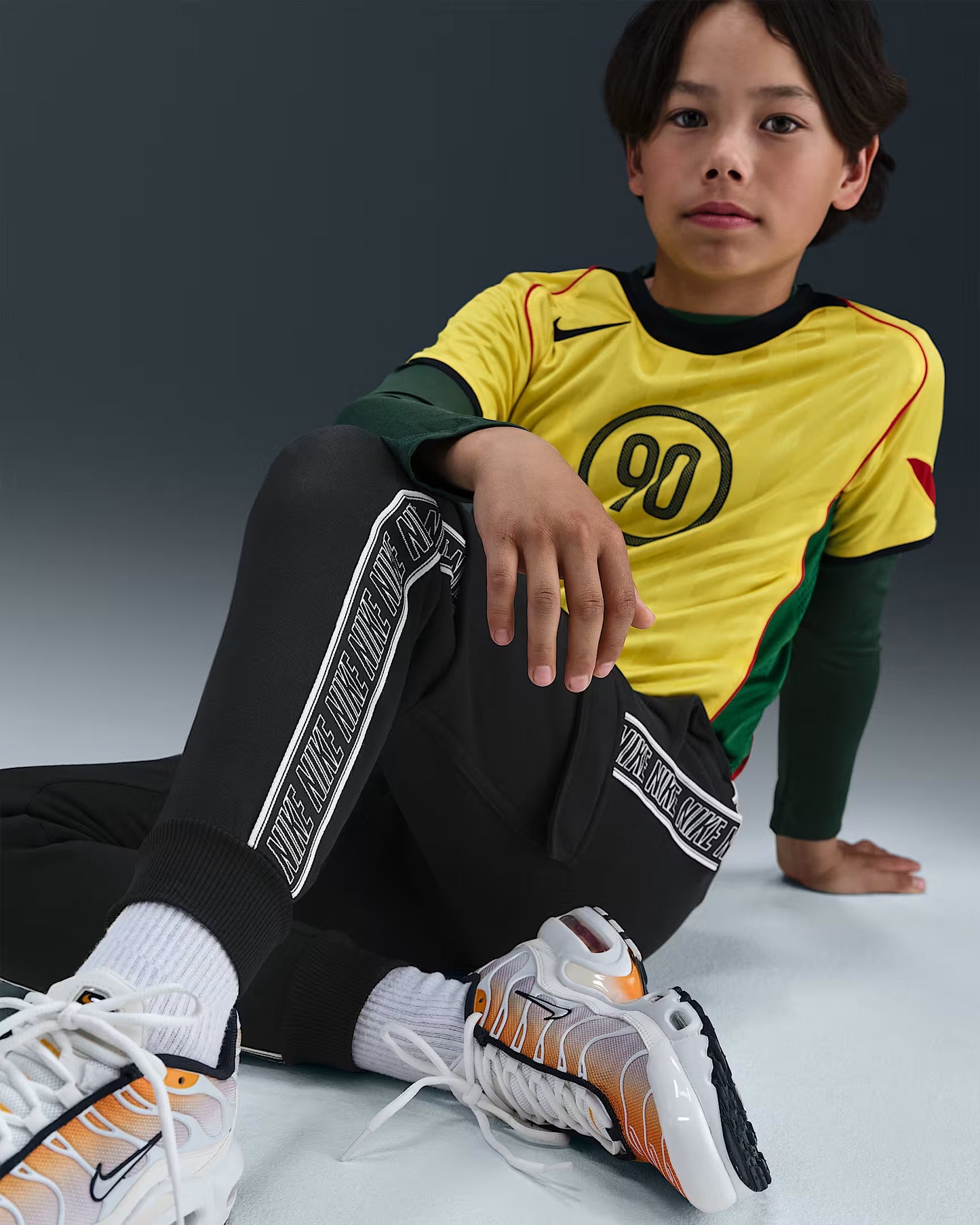 PANTALÓN NIKE NIÑO CARGO HQ9323