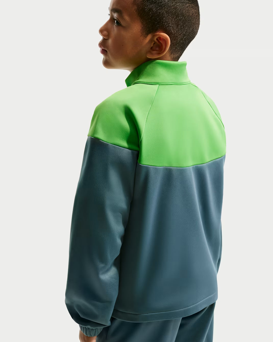 CHANDAL NIKE NIÑO HQ9315-382