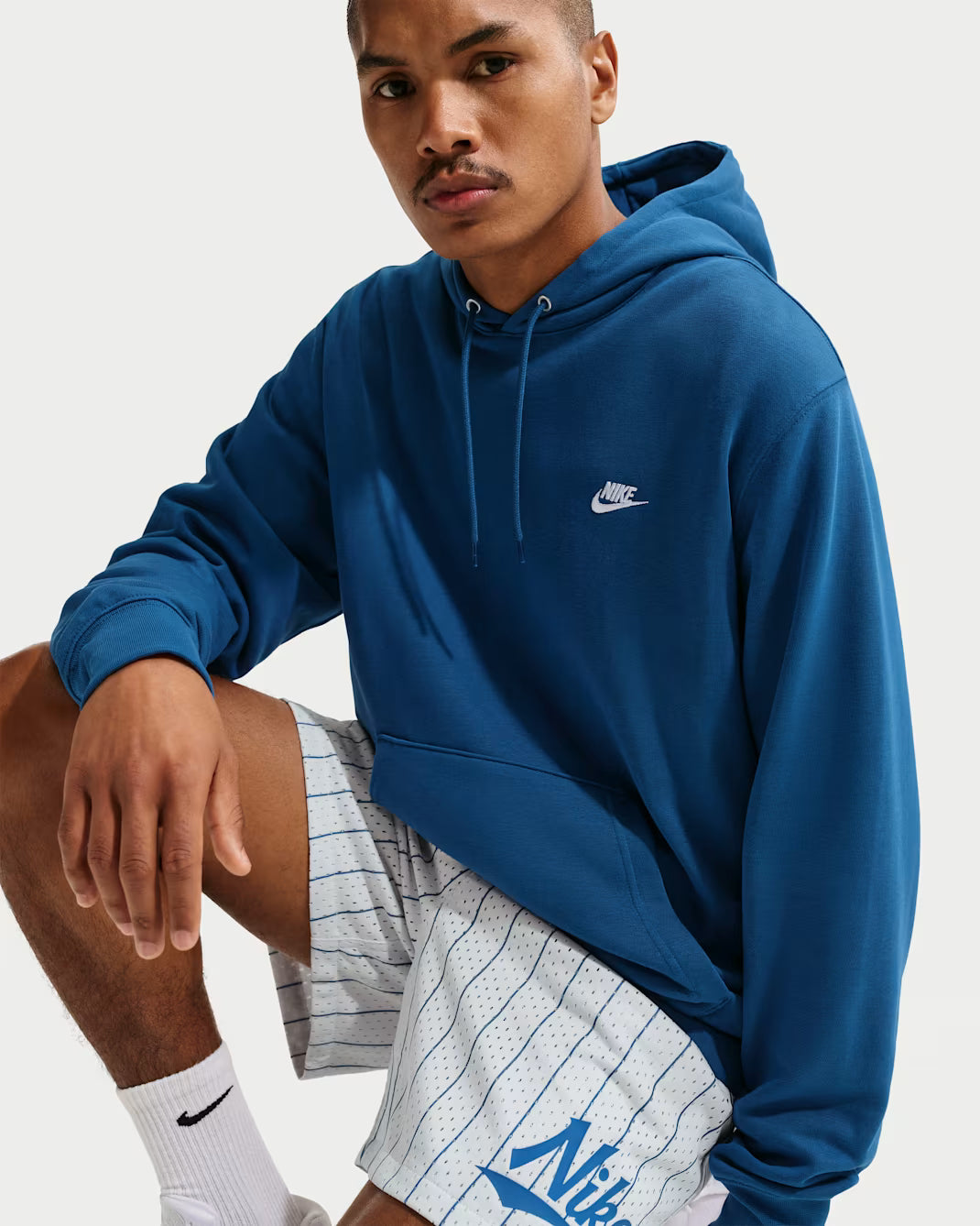 SUDADERA NIKE HOMBRE FN3859-476