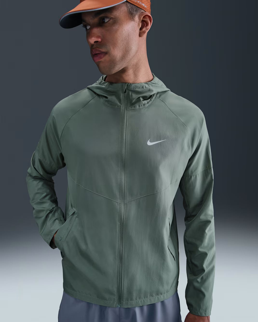 CORTAVIENTOS NIKE HOMBRE DD4746-017