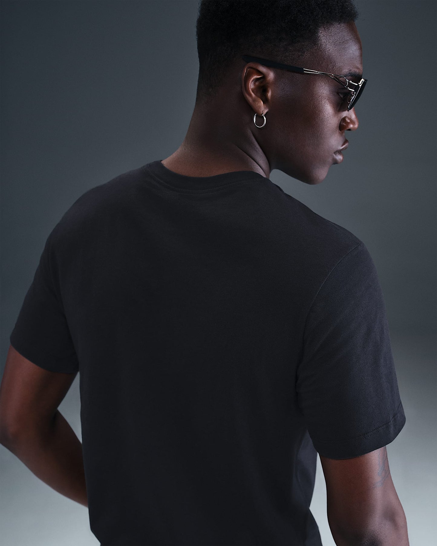 CAMISETA HOMBRE NIKE SPORTSWEAR HQ9157