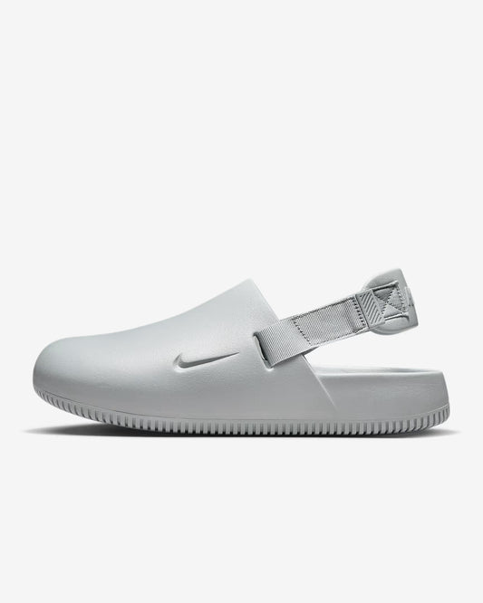 ZUECO NIKE CALM HOMBRE FD5131