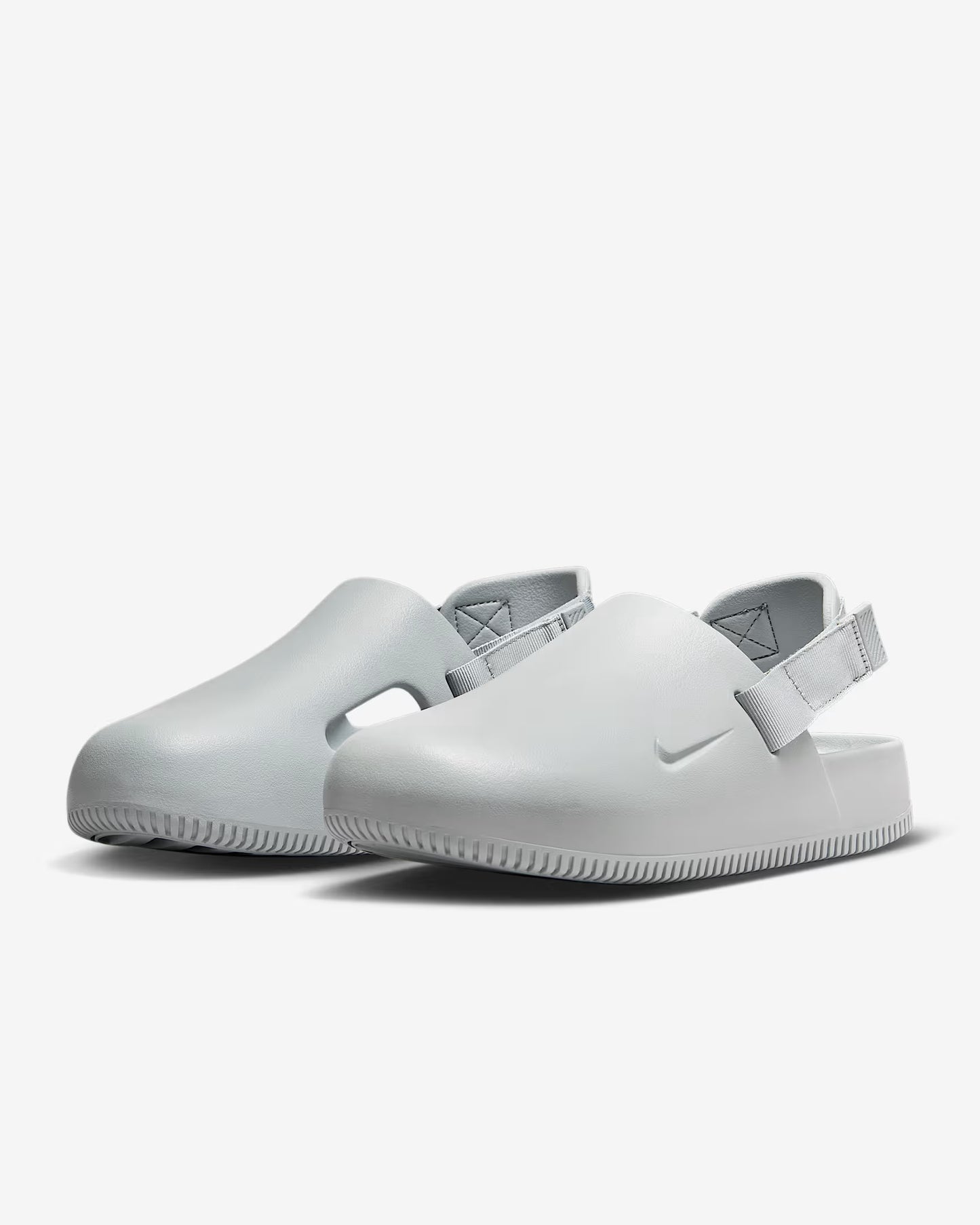 ZUECO NIKE CALM HOMBRE FD5131
