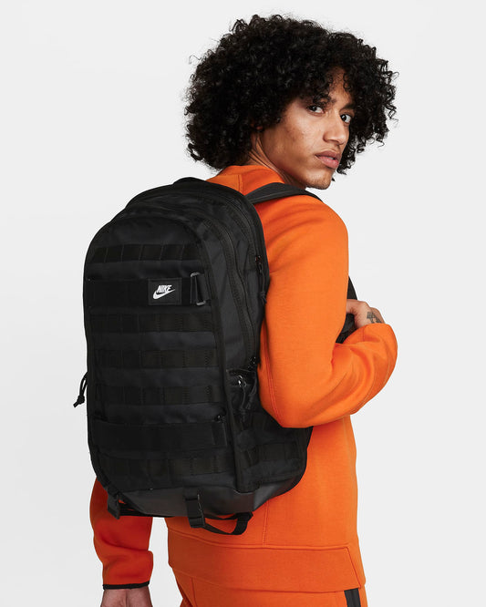 MOCHILA UNISEX NIKE SPORTSWEAR RPM FD7544