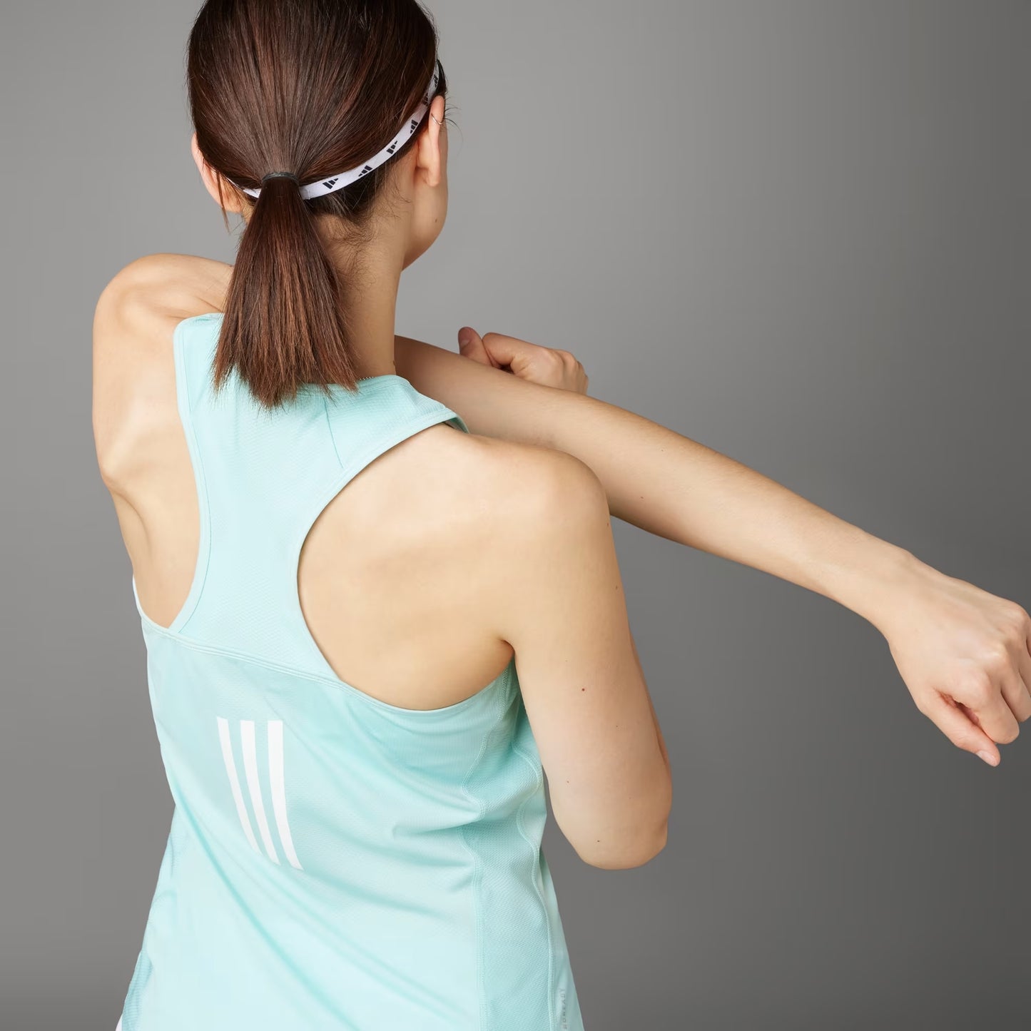 CAMISETA TIRANTES ADIDAS RUNNING IL4138