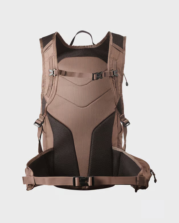 MOCHILA SALOMON TRAILBRAZER 20 C28558