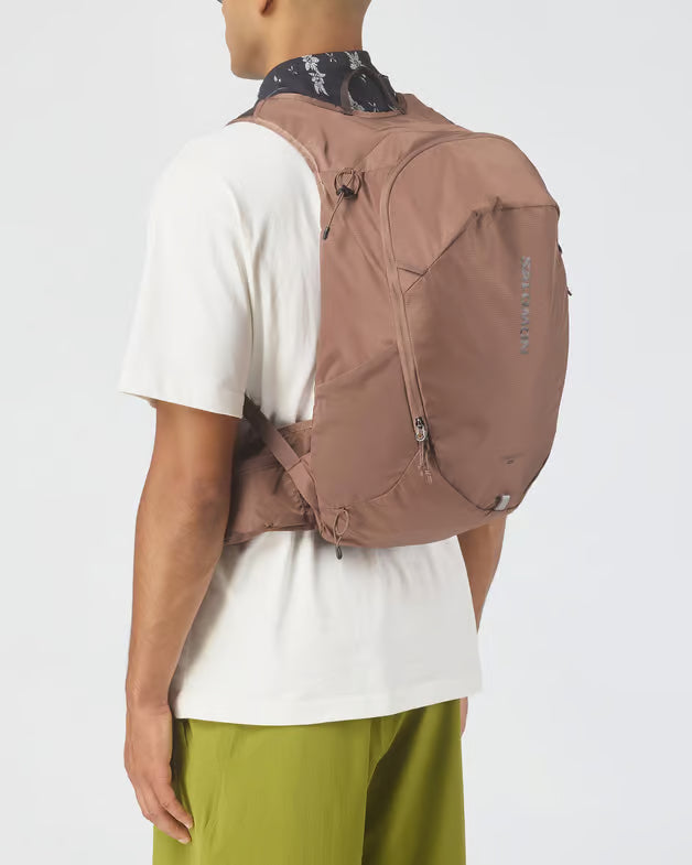 MOCHILA SALOMON TRAILBRAZER 20 C28558