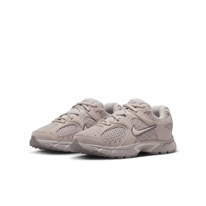 ZAPATILLAS NIKE V5 RNR SUEDE   IO1644