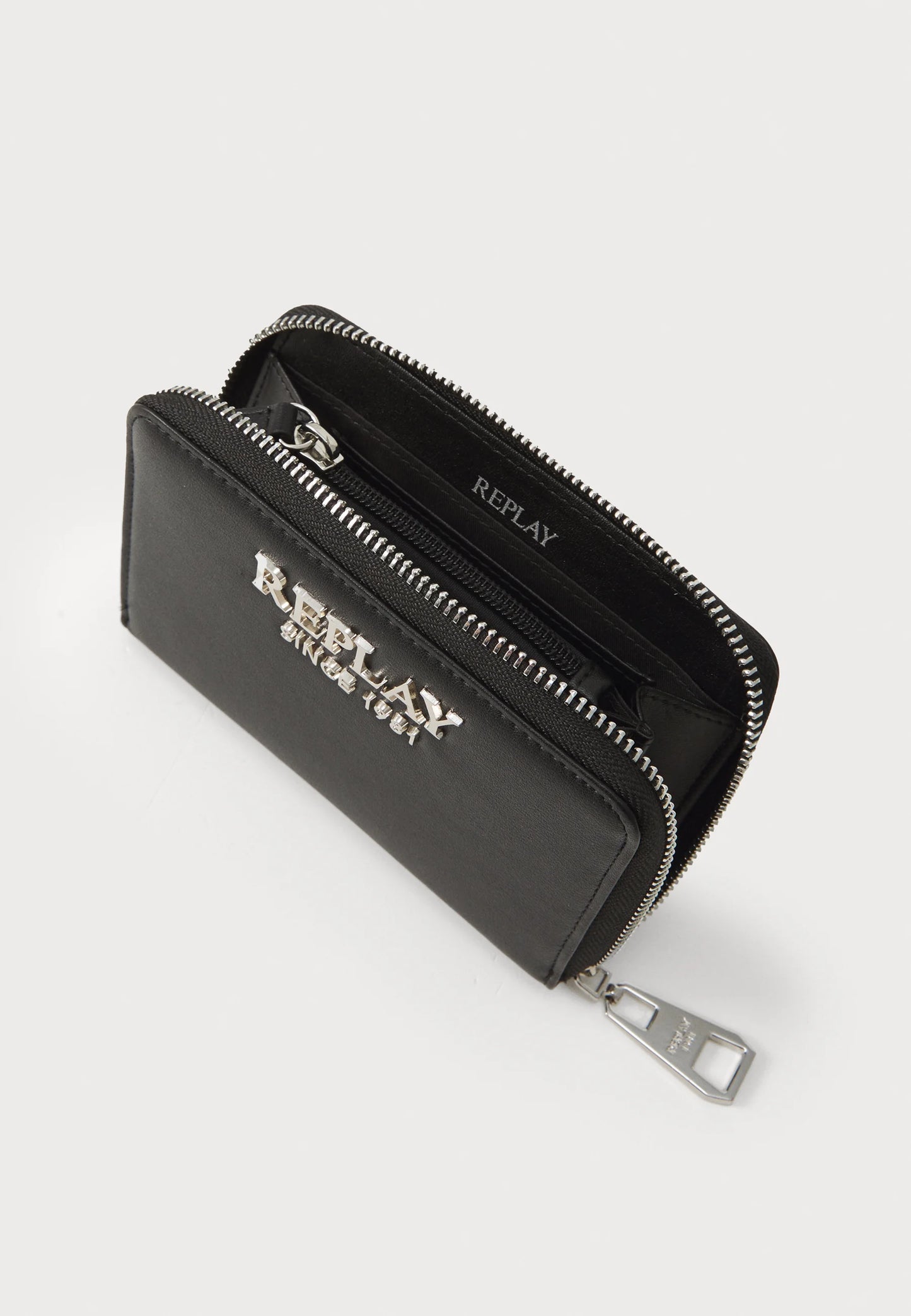 MONEDERO REPLAY SARAH 1981 LOGO  FW5368