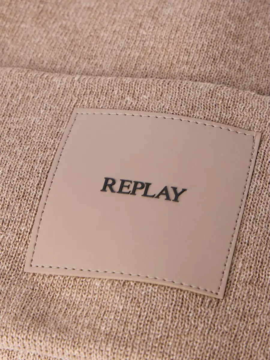 GORRO CON PARCHE DEL LOGOTIPO REPLAY AX4167