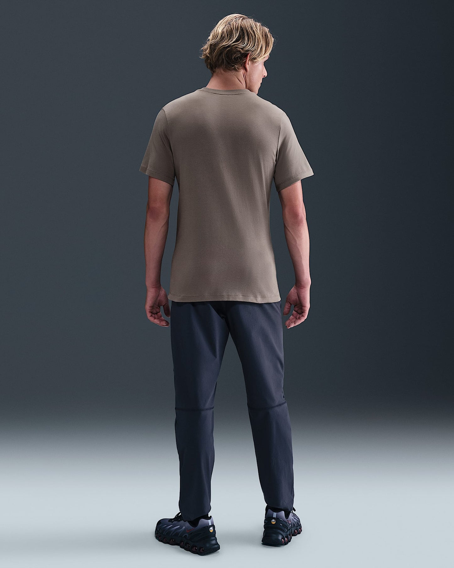 CAMISETA NIKE HOMBRE HQ9258