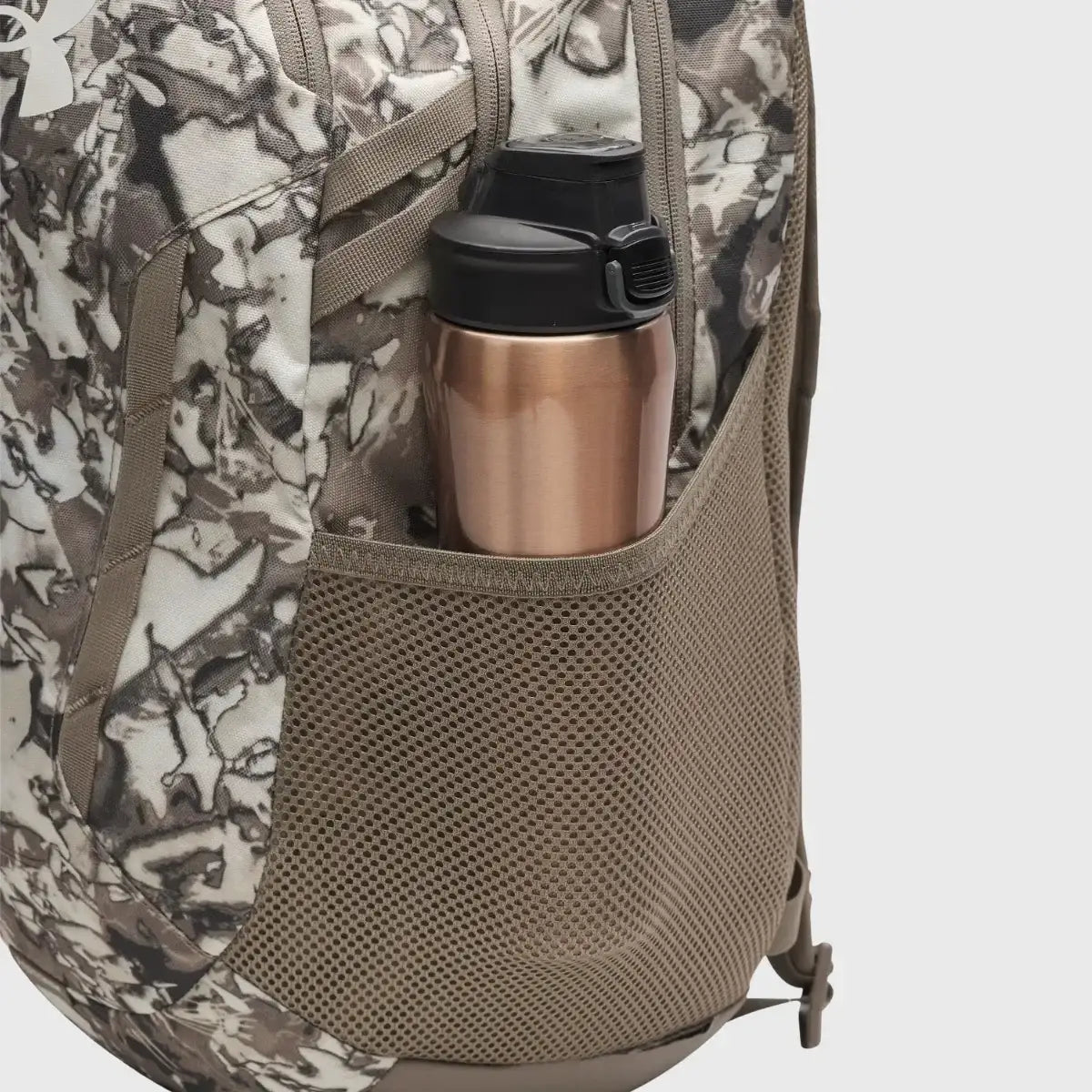 MOCHILA UNDER ARMOUR HUSTLE 6.0 CAMUFLAJE