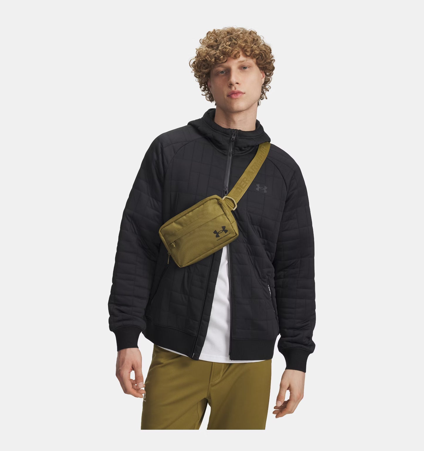 BANDOLERA RIÑONERA UNDER ARMOUR 1378418