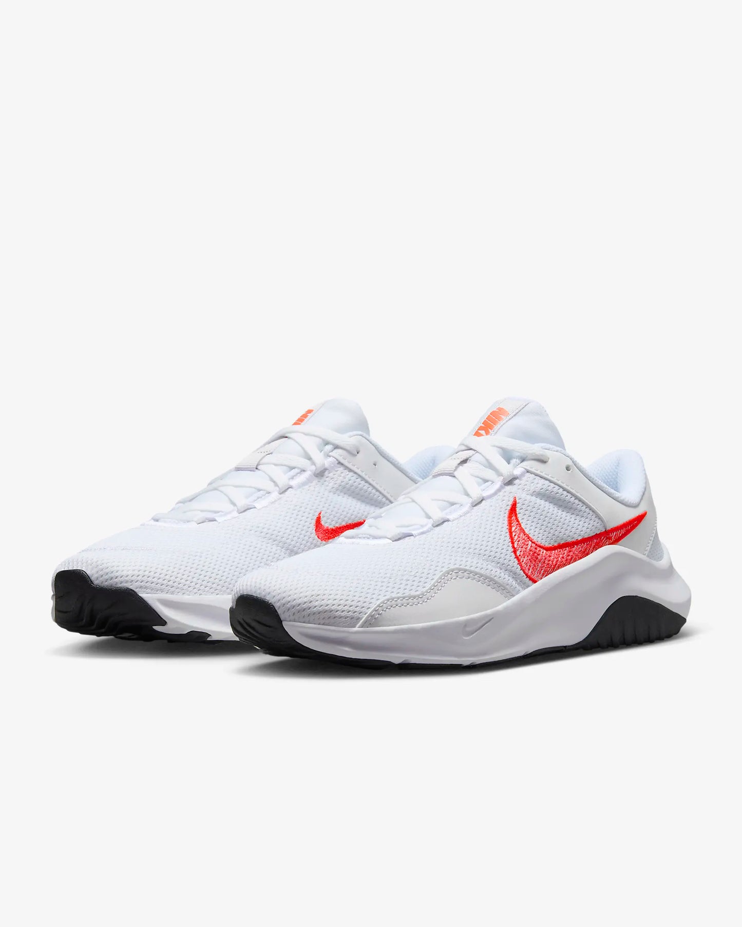 ZAPATILLAS NIKE LEGEND ESSENTIAL 3 NN DM1119 102