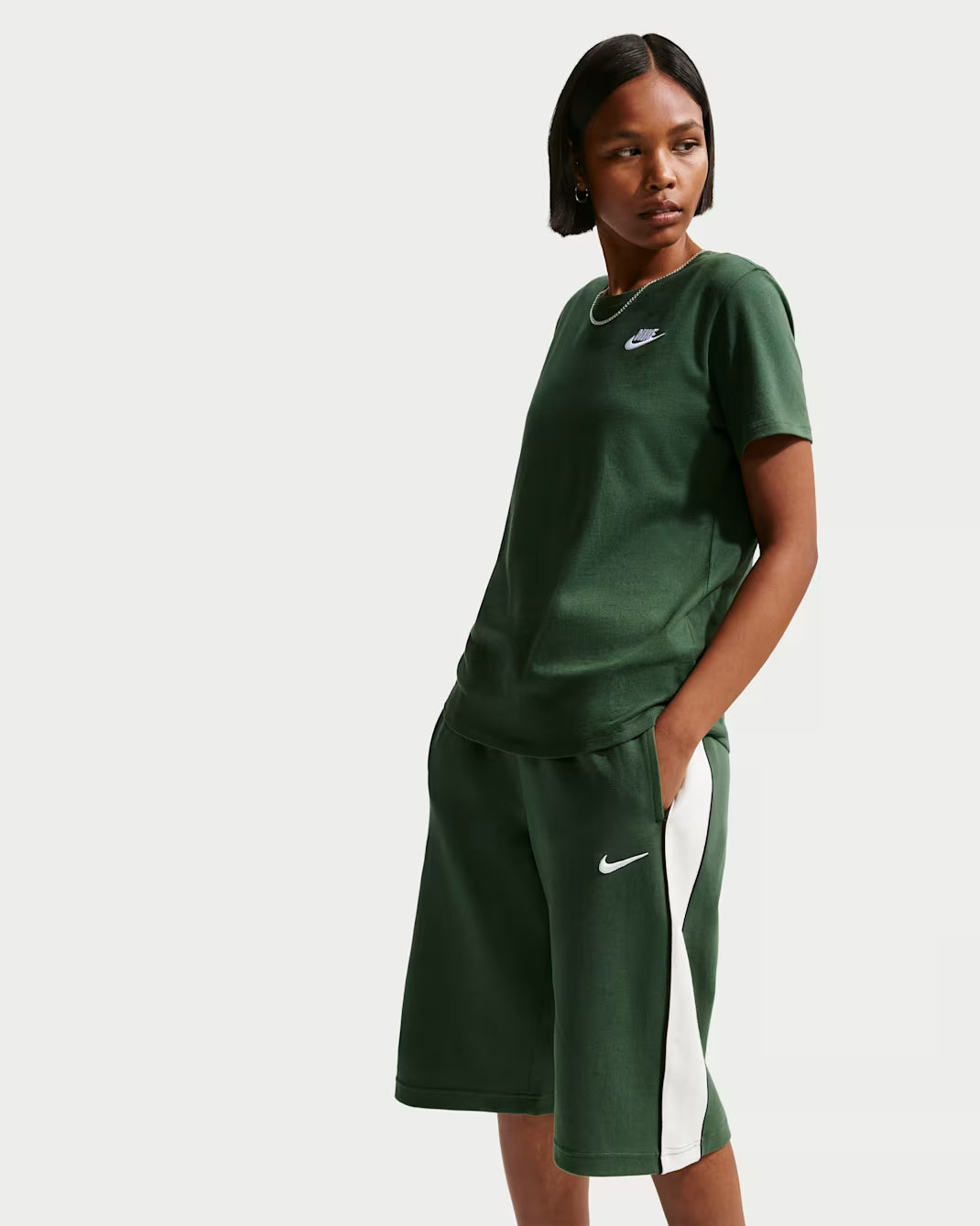 CAMISETA NIKE MUJER DX7902-323