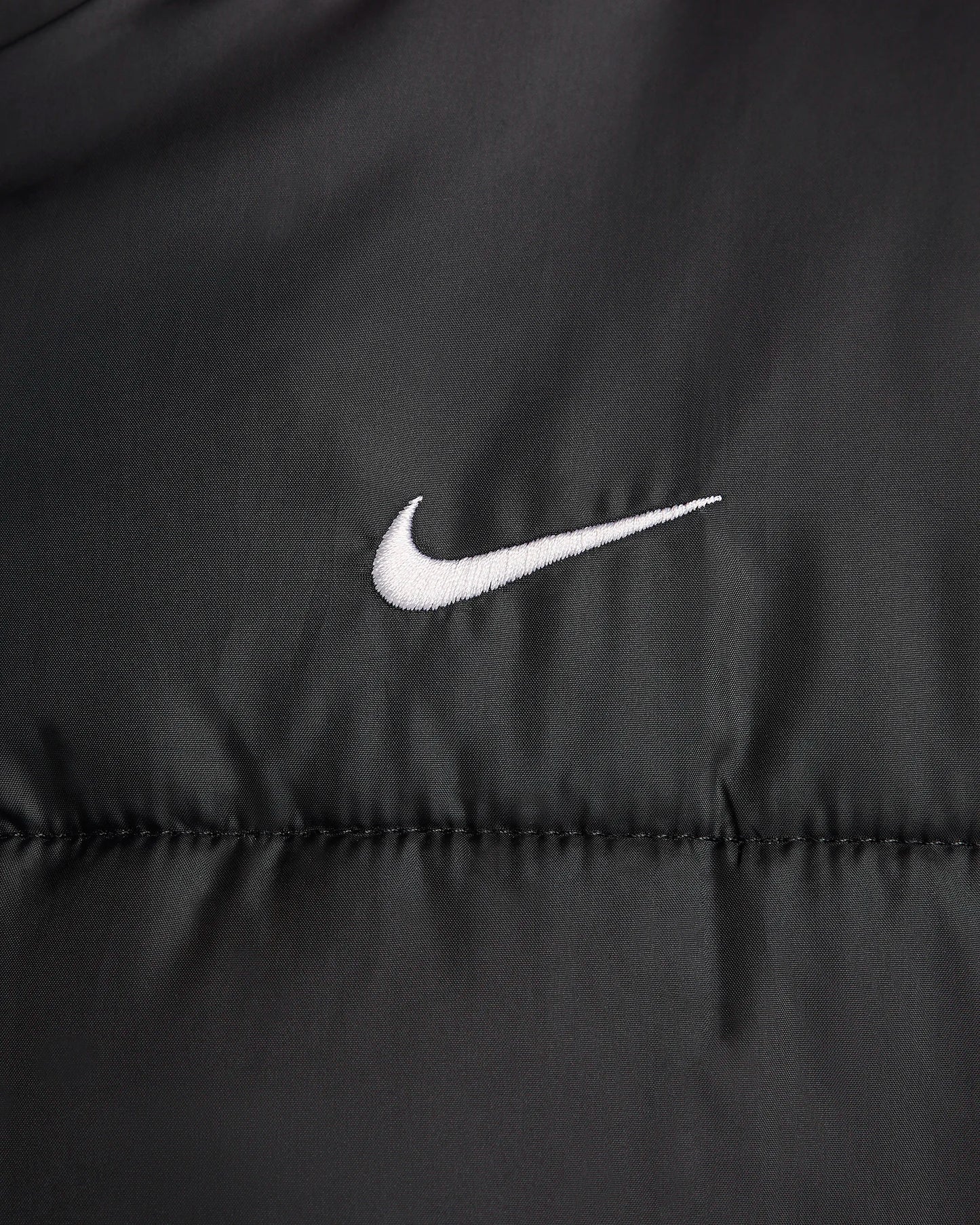 CHAQUETA NIKE SPORTSWEAR CLASSIC PUFFER FZ5899-010