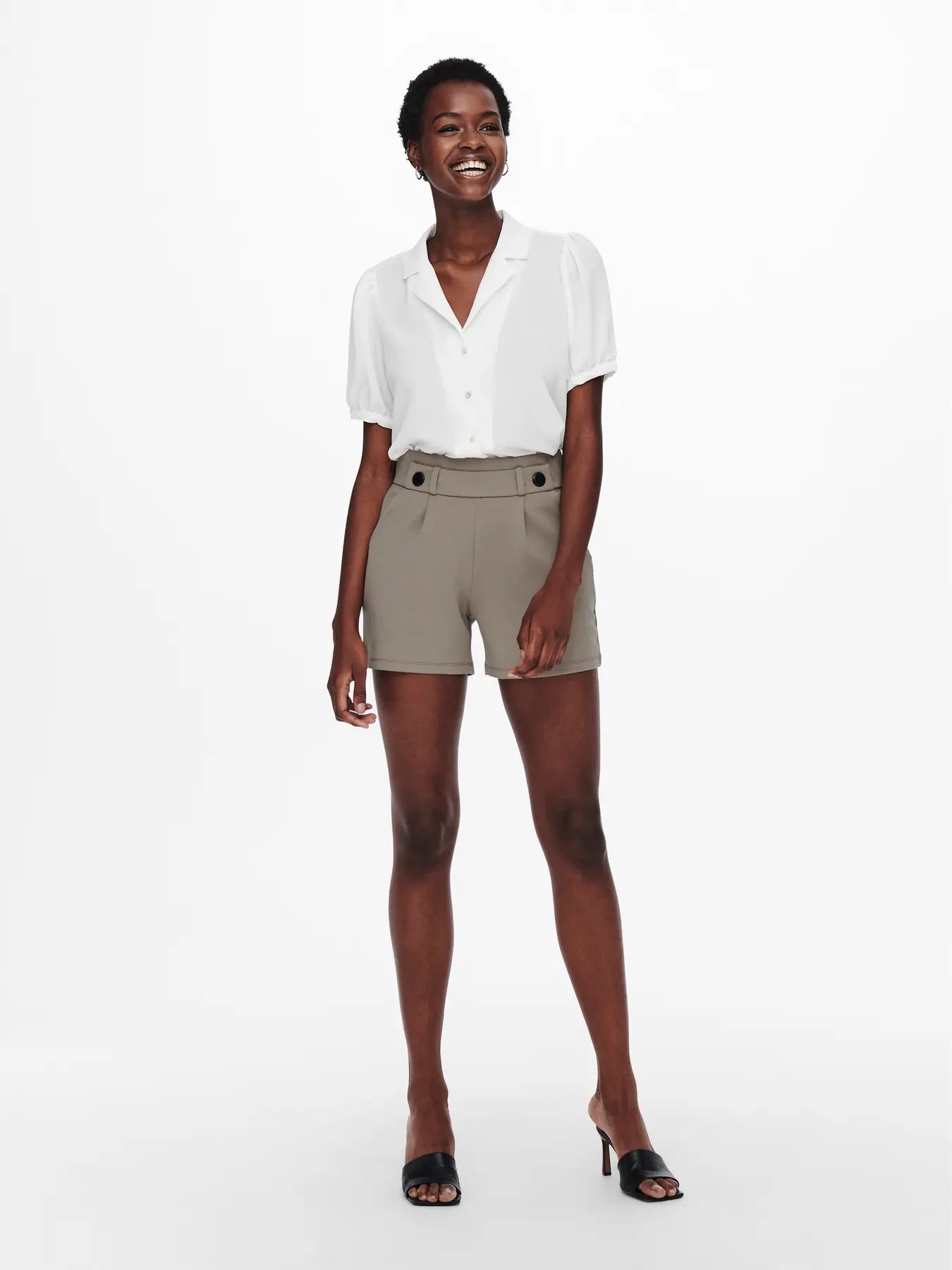 SHORTS MUJER GEGGO JACQUELINE DE YONG 15203098