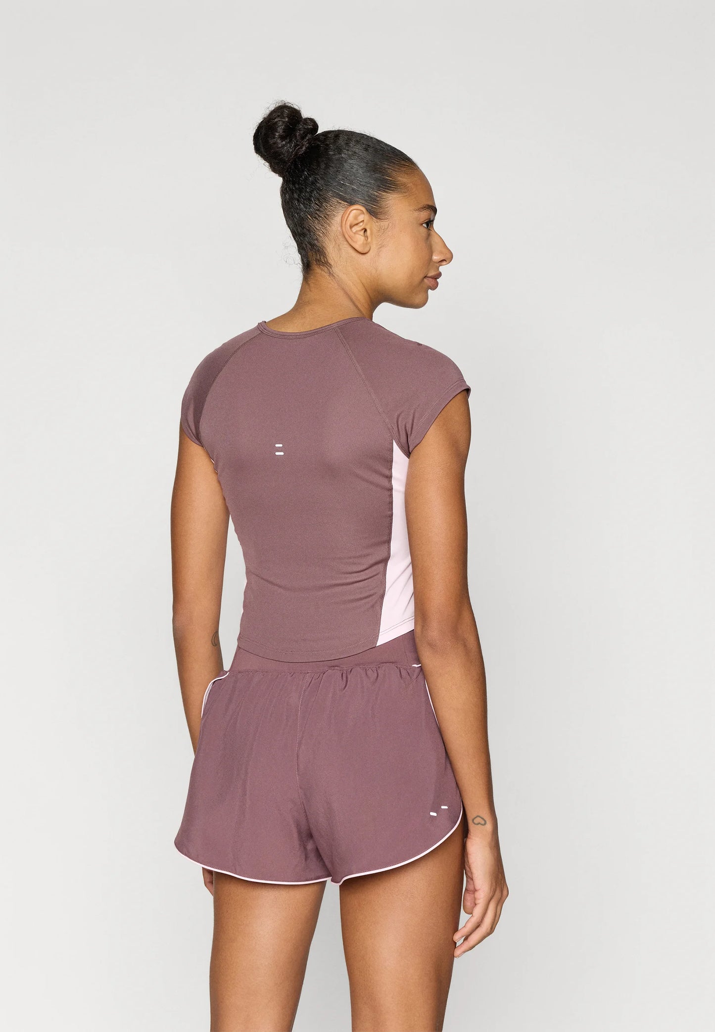 CAMISETA MUJER NIKE RUNNING IF4998-502