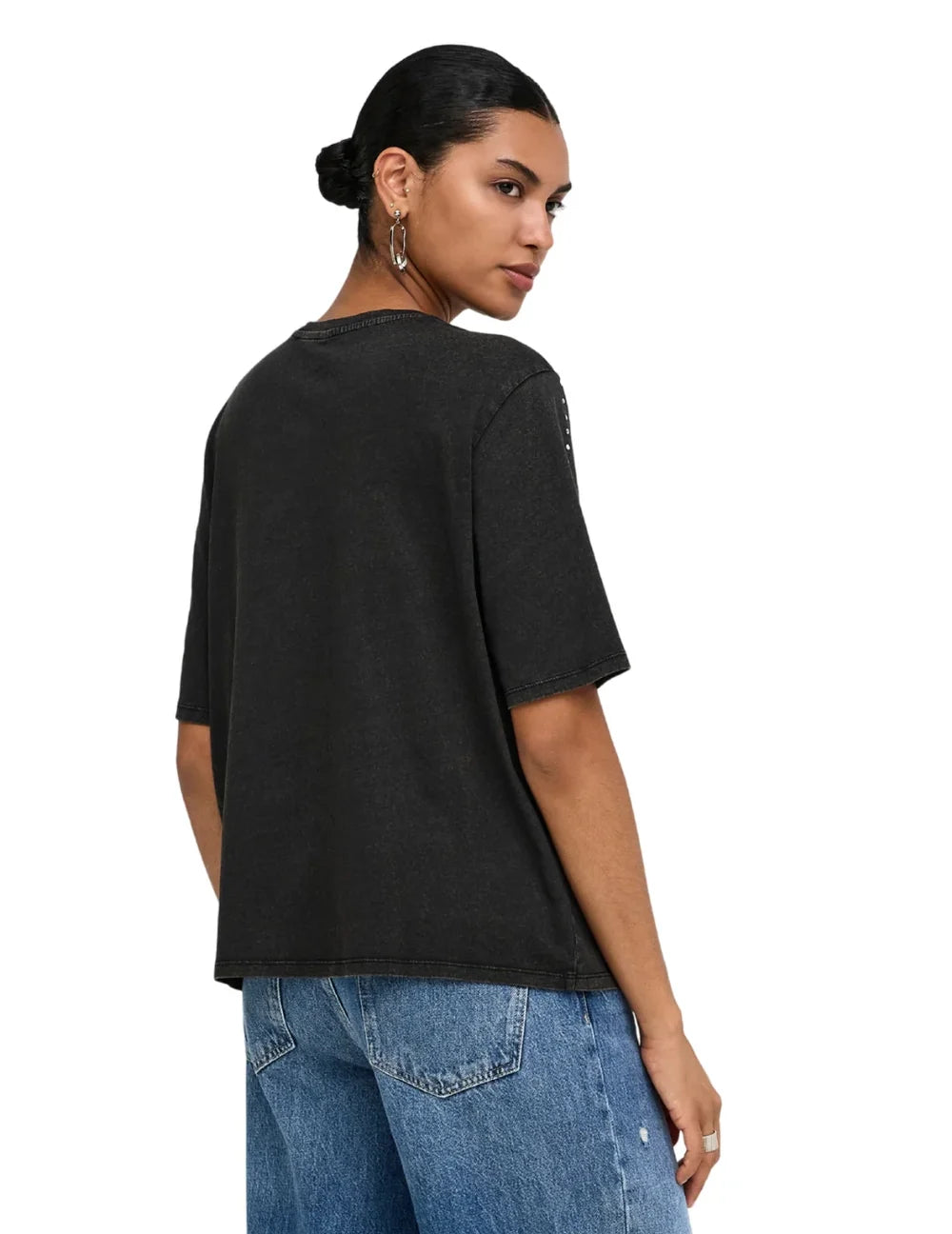CAMISETA MUJER LUCY TACHUELAS ONLY 15380290