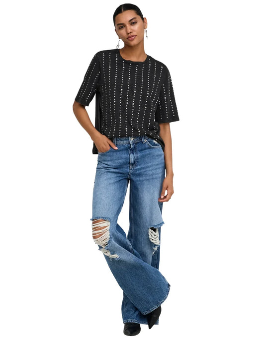 CAMISETA MUJER LUCY TACHUELAS ONLY 15380290