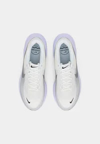 ZAPATILLAS HOMBRE NIKE REVOLUTION 8 HJ9198-005