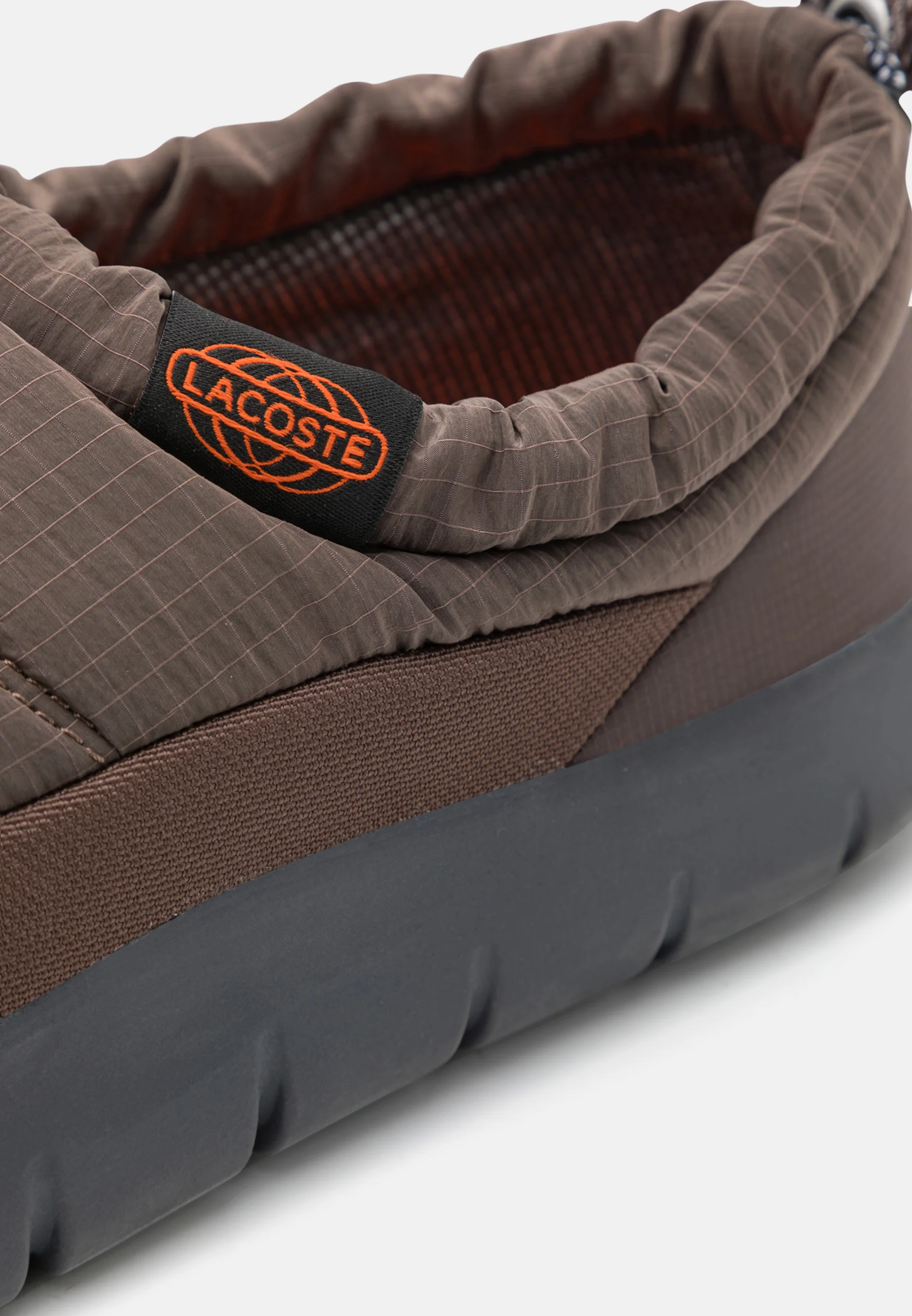 PANTUFLAS SERVE SLIPPER 224 LACOSTE