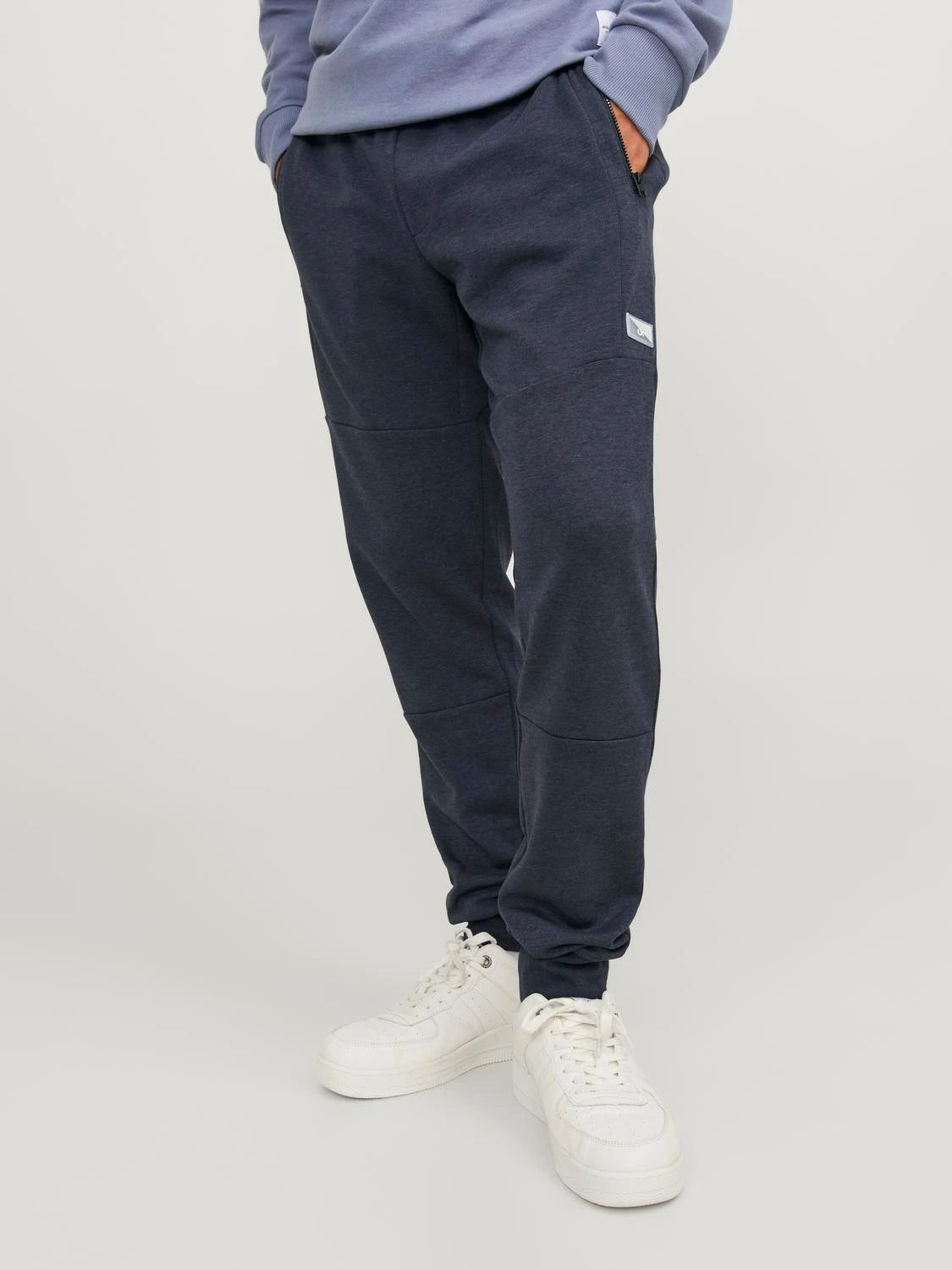 PANTALÓN CHANDAL JACK&JONES CORTE SLIM 12184970