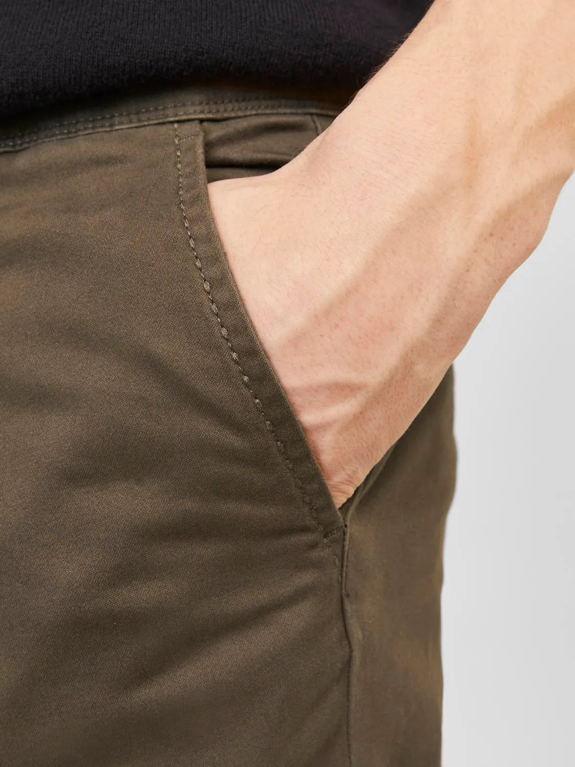 PANTALON CHINO CORTE ENTELLADO JACK & JONES 12150148