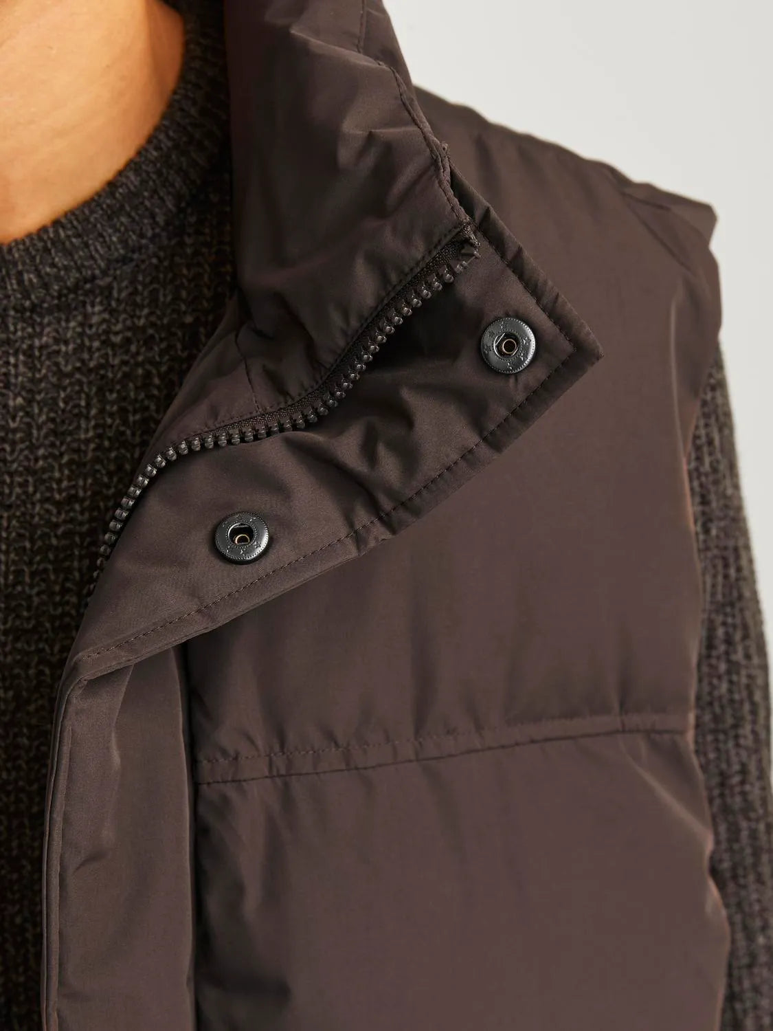 CHALECO HOMBRE ACOLCHADO JACK & JONES 12256981