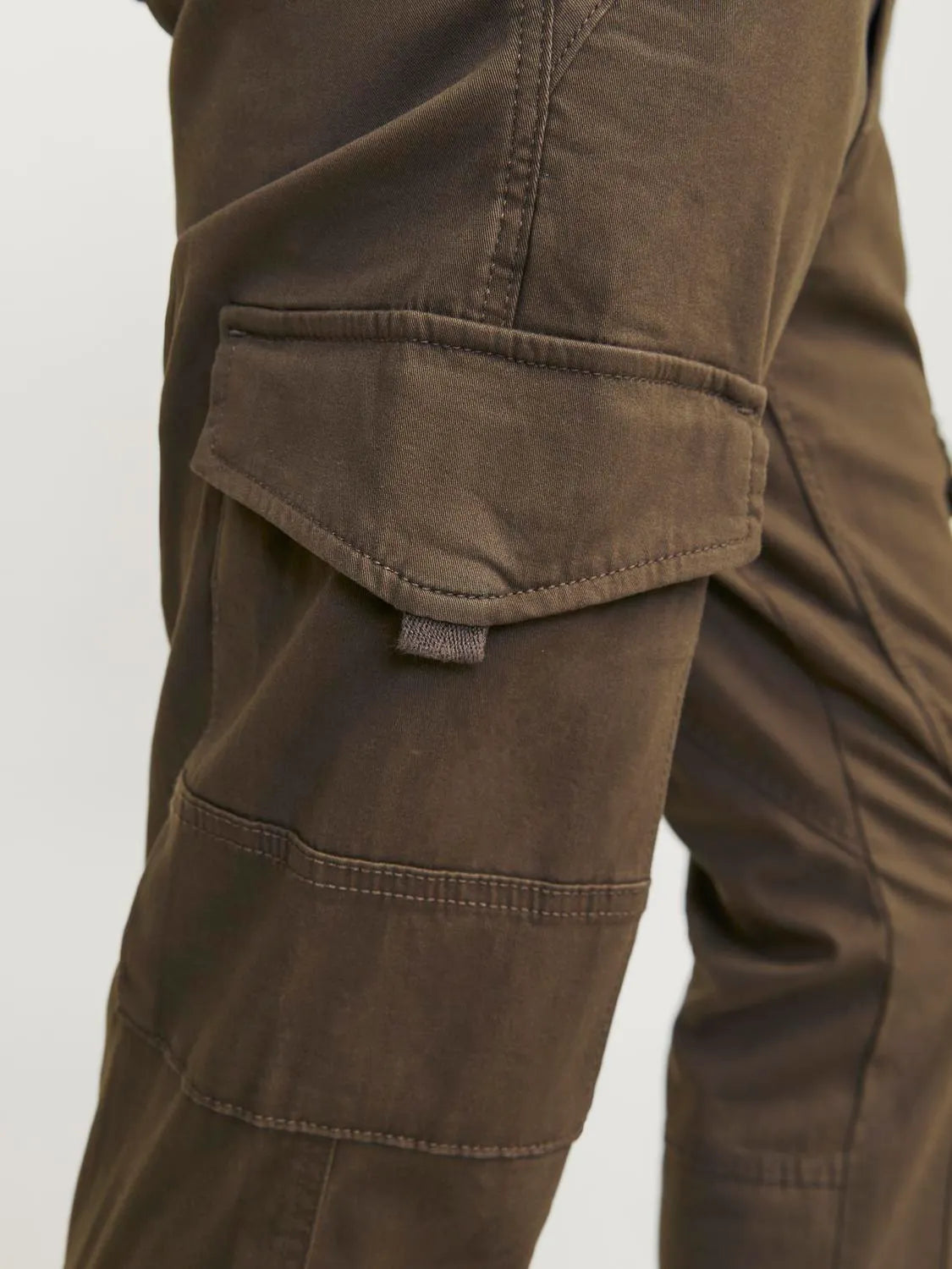 PANTALONES CARGO CORTE SLIM JACK & JONES 12139912