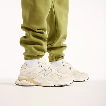 PANTALON HOMBRE NEW BALANCE ESSENTIAL MP41519