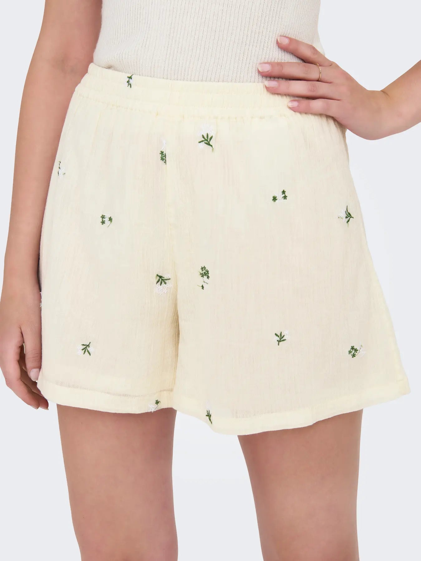 SHORTS MUJER ALBA JACQUELINE DE YONG 15367577