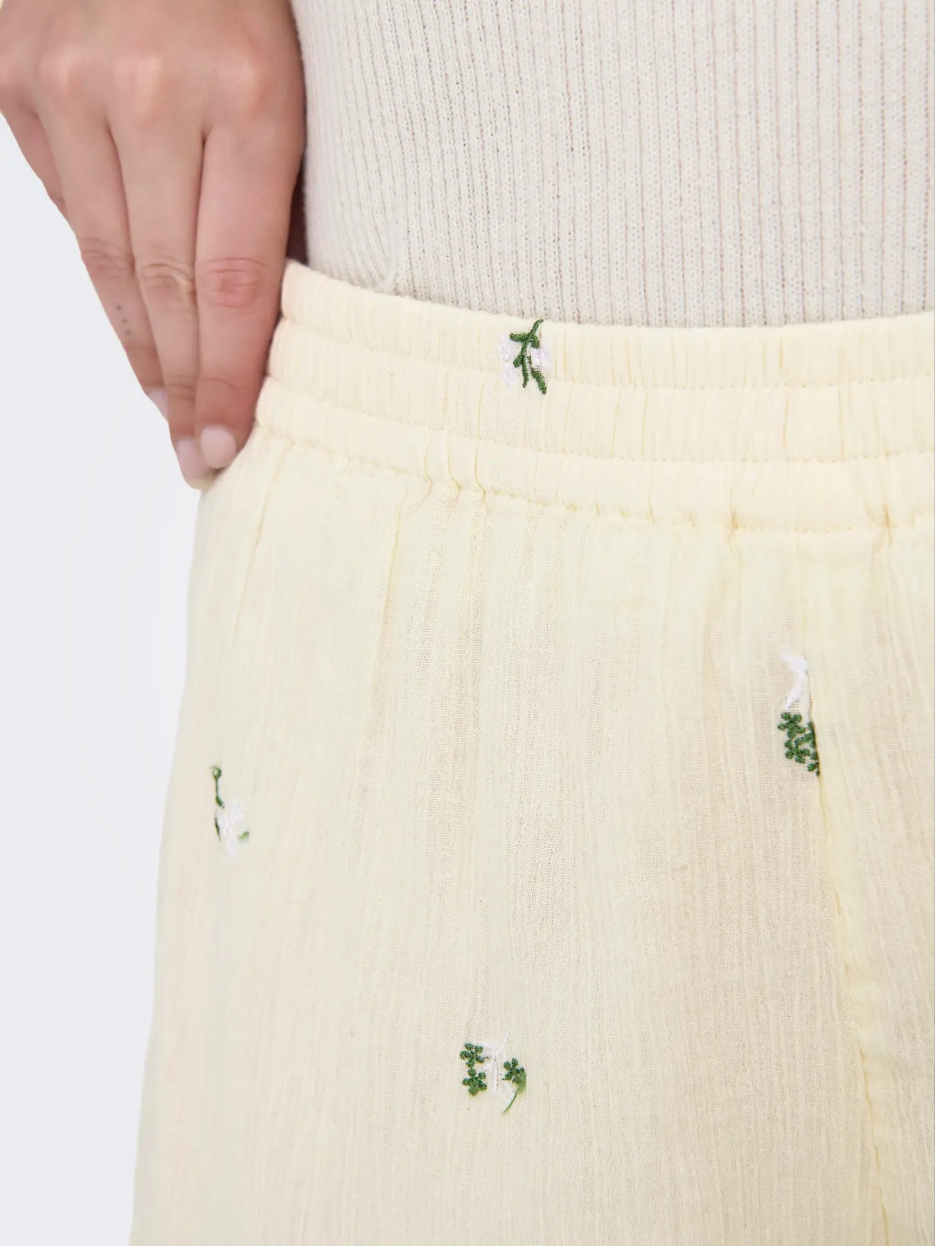 SHORTS MUJER ALBA JACQUELINE DE YONG 15367577