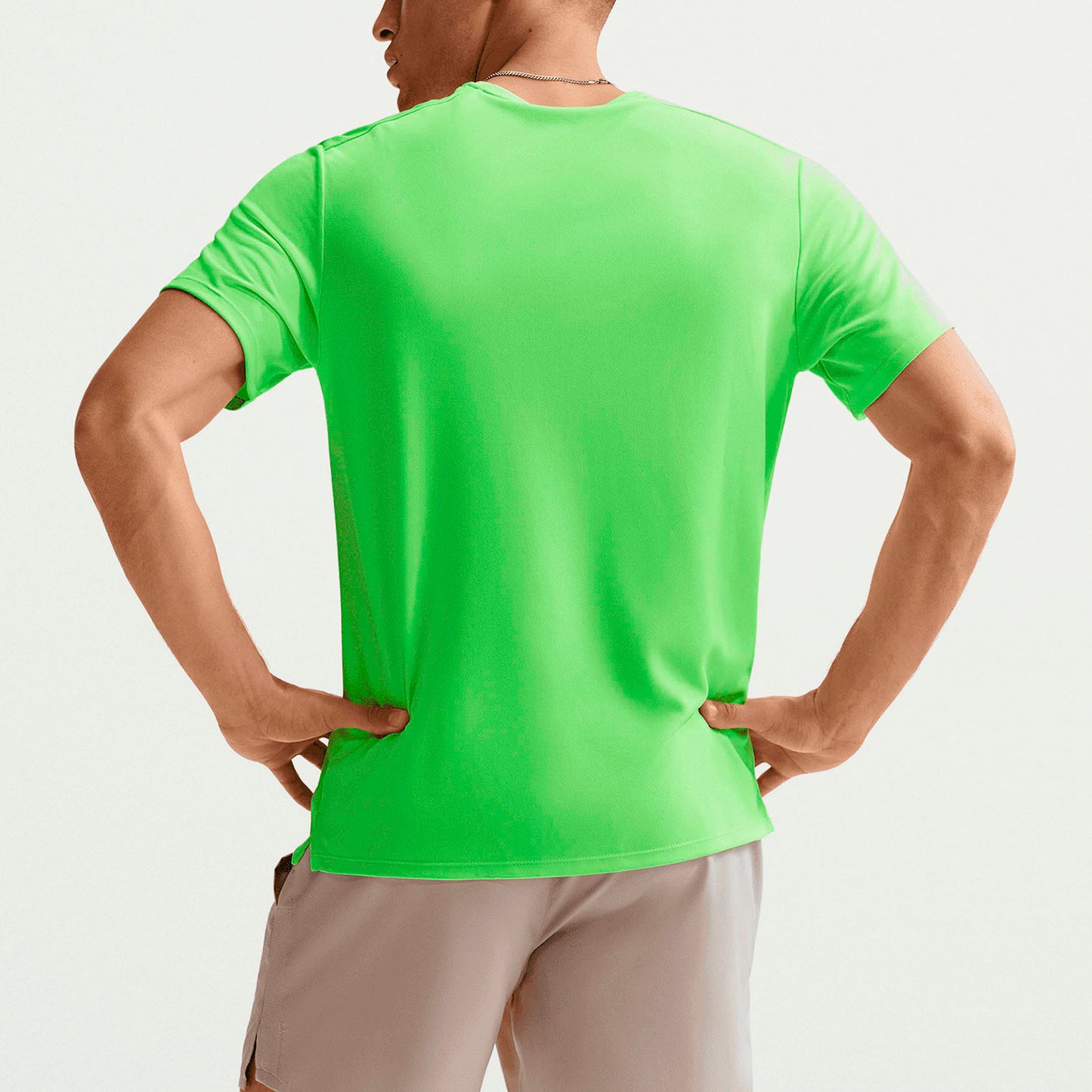 CAMISETA NIKE HOMBRE DV9315-377