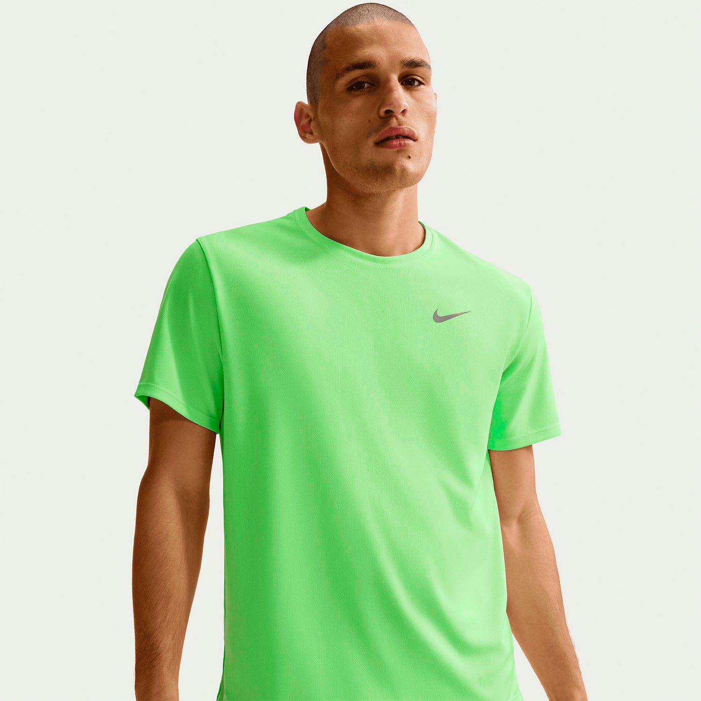 CAMISETA NIKE HOMBRE DV9315-377