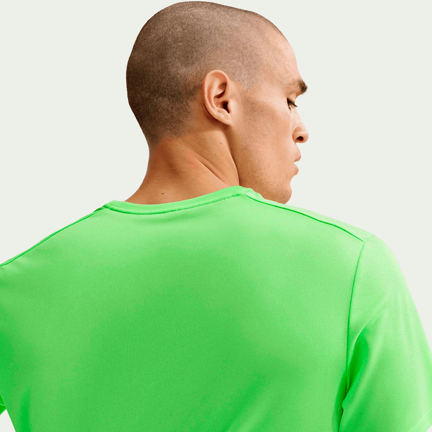 CAMISETA NIKE HOMBRE DV9315-377