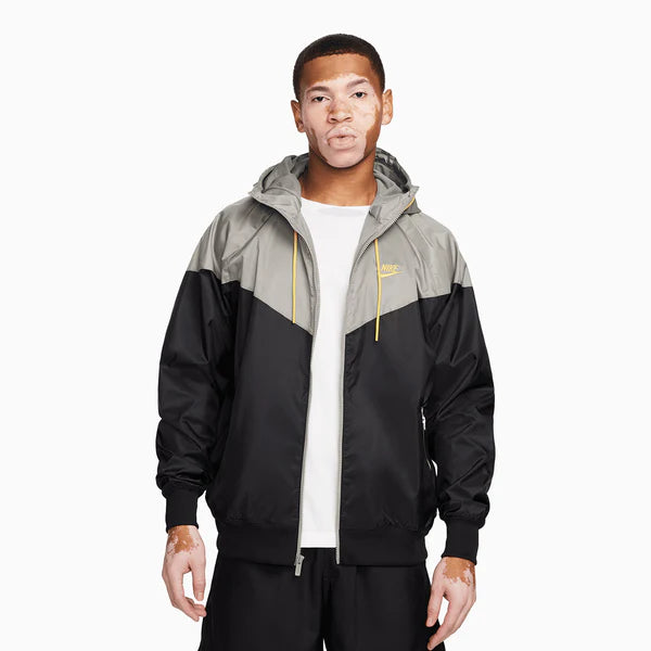 CHAQUETA CORTAVIENTOS NIKE DA0001