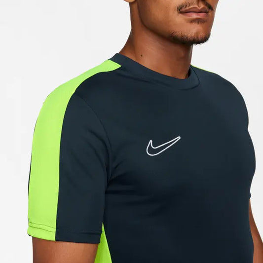 CAMISETA NIKE DRI FIT HOMBRE DR1336-452