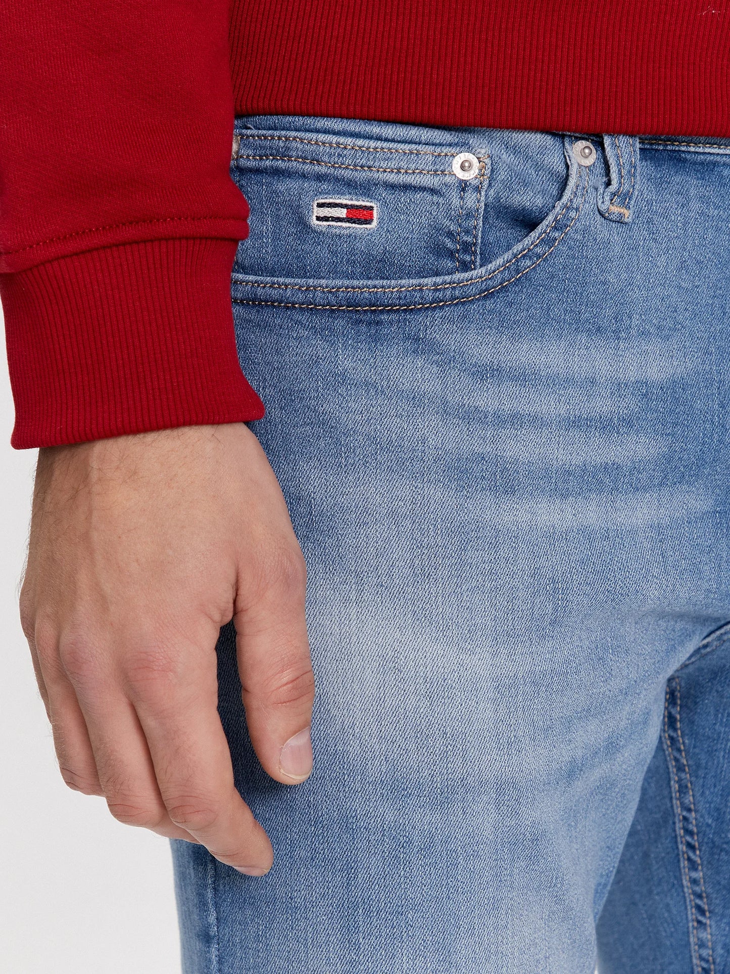 VQUEROS AUSTIN SLIM FIT TOMMY JEANS DM0DM18160