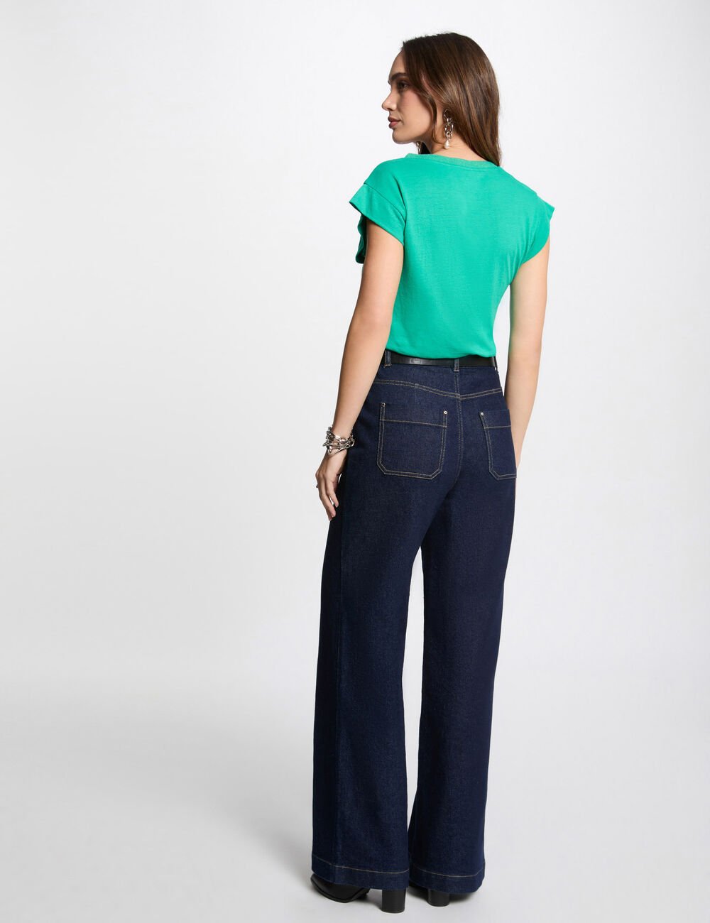 CAMISETA MANGA CORTA CON ESCOTE EN V VERDE ESMERALDA MUJER MORGAN 221-DAME