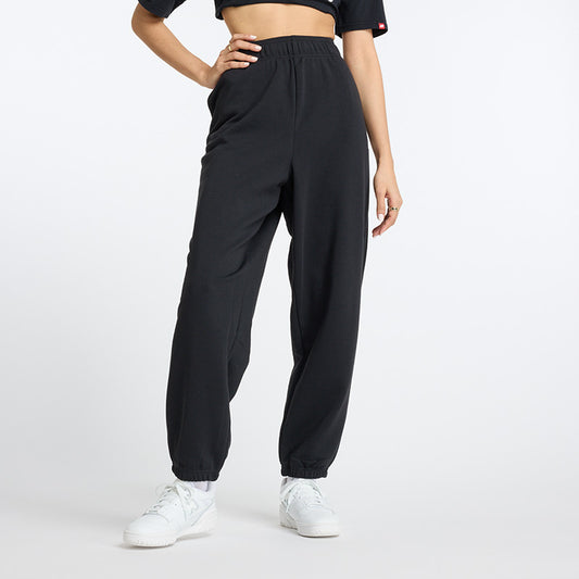 PANTALON MUJER NEW BALANCE ESSENTIAL SPORT WP41500
